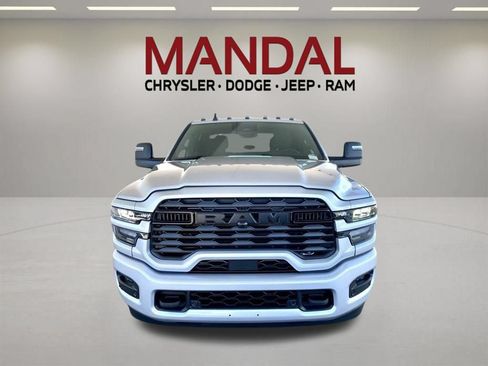 New 2026 RAM 2500 Big Horn AWD/4WD image 2