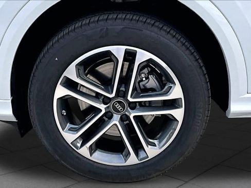 Used 2026 Audi Q5 Premium w/ Convenience Package AWD/4WD image 11