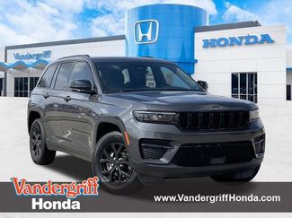 Used 2025 Jeep Grand Cherokee Altitude video 1