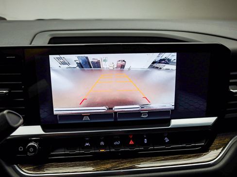 Used 2024 GMC Sierra 1500 Elevation w/ X31 Off-Road Package image 26