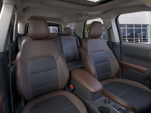 New 2026 Ford Bronco Sport Outer Banks w/ Sasquatch Outer Banks Package AWD/4WD image 30