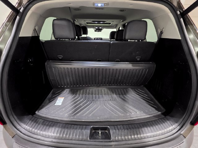 Used 2020 Kia Telluride EX w/ EX Premium Package AWD/4WD image 21