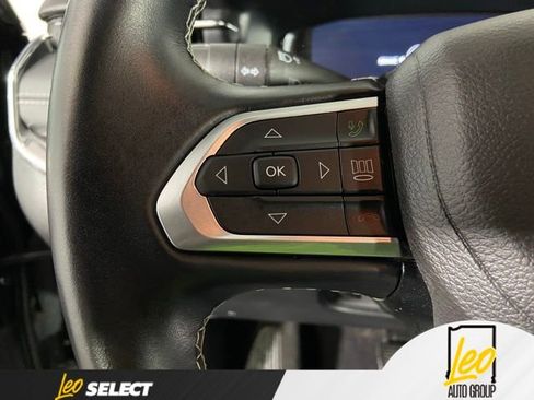 Used 2022 Jeep Compass High Altitude AWD/4WD image 11