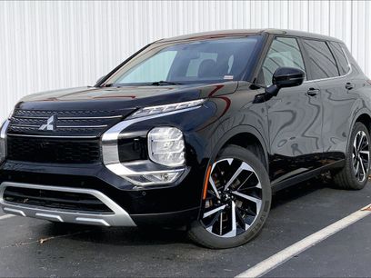 Used 2024 Mitsubishi Outlander SE