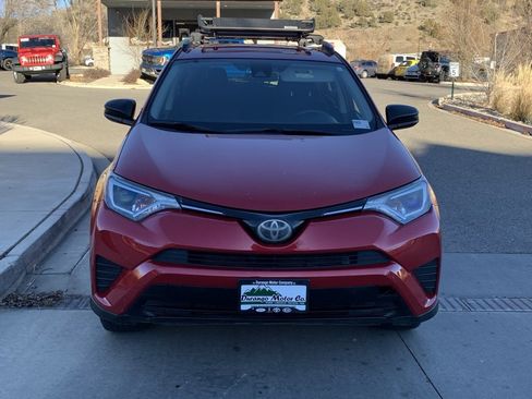 Used 2017 Toyota RAV4 LE image 3