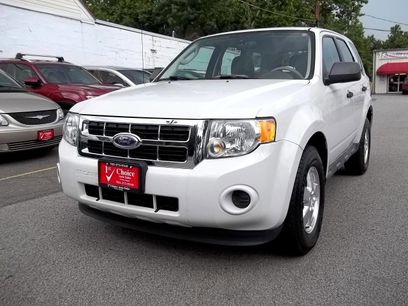 Used 2011 Ford Escape XLS w/ 101A Rapid Spec Order Code