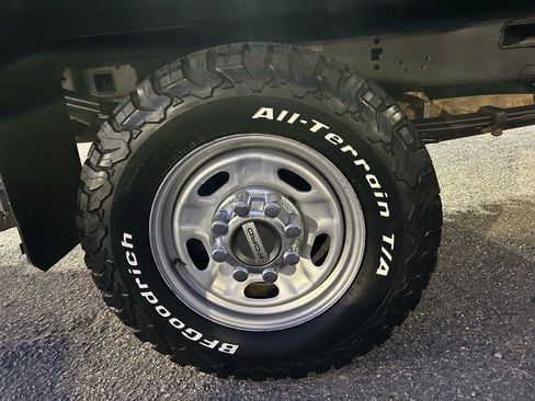 Used 2019 Ford F250 XL w/ Power Equipment Group image 5