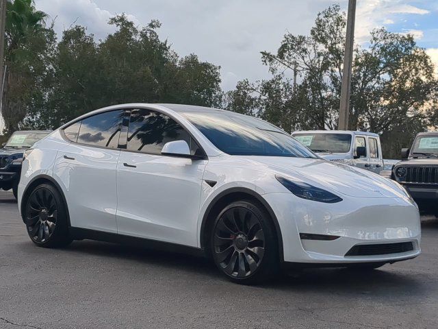 Used 2023 Tesla Model Y Performance AWD/4WD image 2