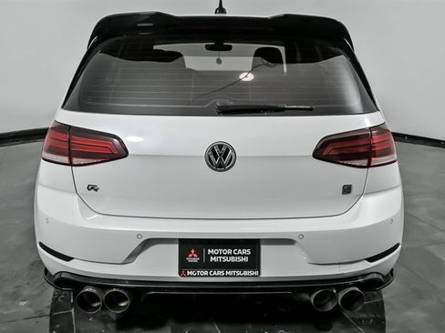 Used 2019 Volkswagen Golf 4-Door image 9