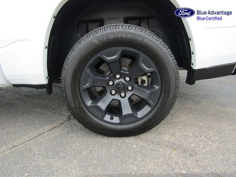 Used 2025 RAM 1500 Big Horn AWD/4WD image 14