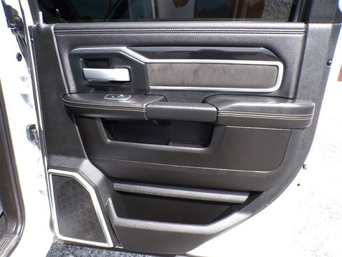 Used 2020 RAM 3500 Laramie image 27