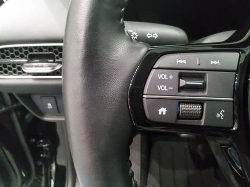 Certified 2026 Honda HR-V EX-L image 22