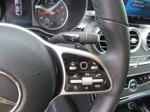 Used 2020 Mercedes-Benz C 300 Sedan w/ Premium Package image 34