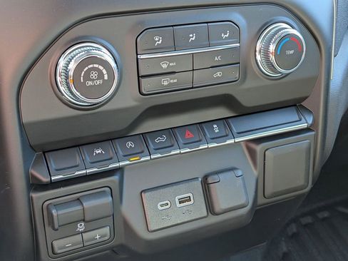 New 2026 GMC Sierra 1500 Pro w/ Pro Value Package AWD/4WD image 15