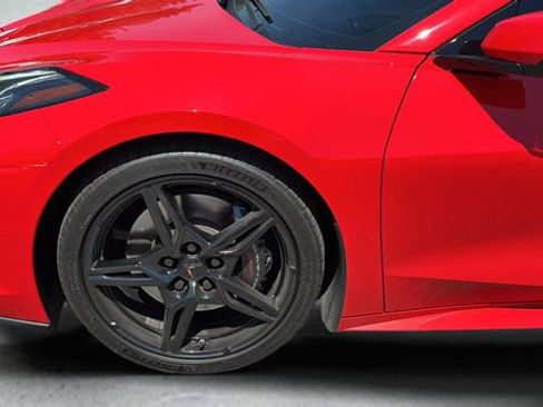 Used 2021 Chevrolet Corvette Stingray Preferred Cpe w/ Z51 Performance Package RWD image 33