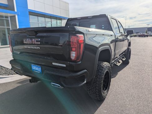 Used 2020 GMC Sierra 1500 Elevation w/ Elevation Value Package AWD/4WD image 33