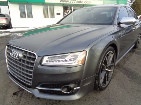 Used 2016 Audi S8 Plus w/ Driver Assistance Package image 18