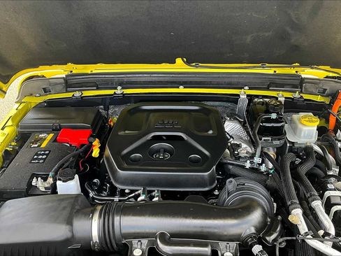 Used 2024 Jeep Wrangler Unlimited Rubicon 4xe image 32