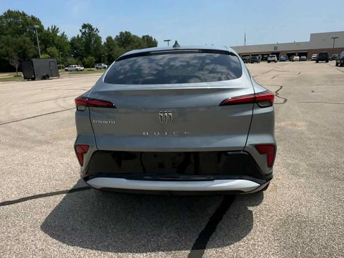 Certified 2025 Buick Envista Sport Touring FWD image 7