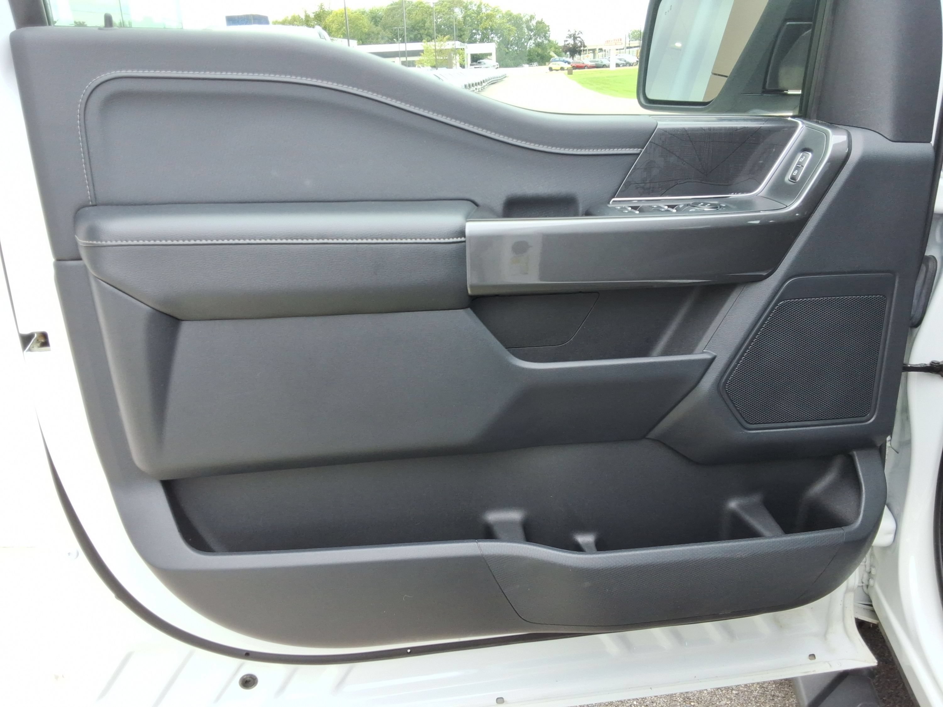 Used 2022 Ford F150 XLT w/ Equipment Group 302A High AWD/4WD image 22