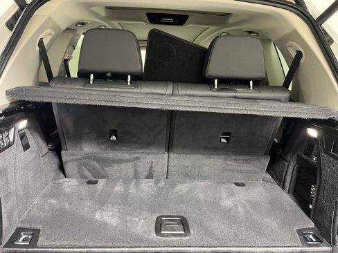 Used 2021 BMW X7 xDrive40i w/ Cold Weather Package image 22