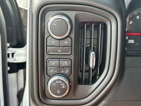 Certified 2024 GMC Sierra 2500 Pro w/ 1SA Pro Safety Plus Package AWD/4WD image 20