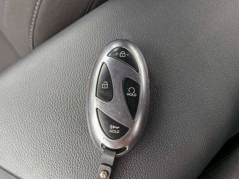 Used 2025 Hyundai Elantra Sport FWD image 27