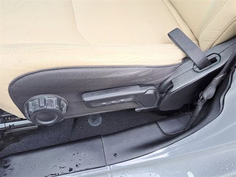 Used 2021 Jeep Wrangler Unlimited Sahara image 18