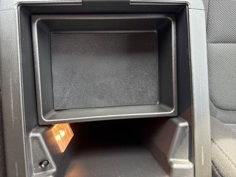 Certified 2023 Chevrolet Traverse LT image 27