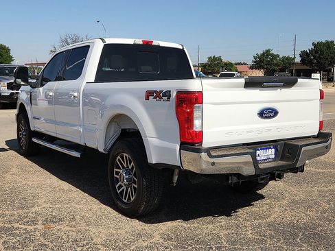 Used 2019 Ford F350 Lariat w/ Lariat Value Package AWD/4WD image 2