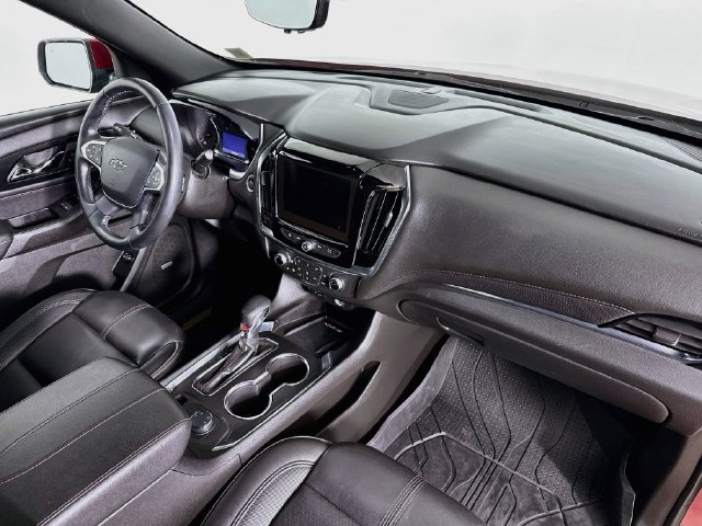 Used 2023 Chevrolet Traverse RS w/ LPO, Floor Liner Package AWD/4WD image 34