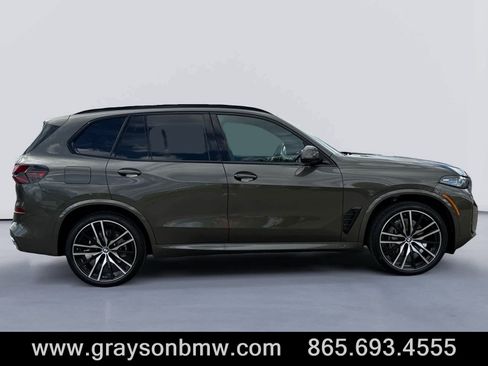 Used 2026 BMW X5 xDrive40i w/ M Sport Package image 2