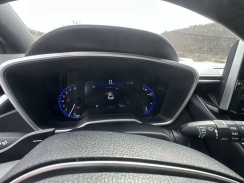 Used 2022 Toyota Corolla XSE image 12