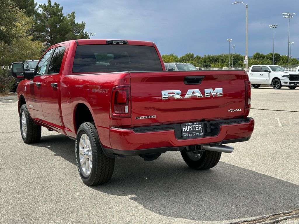 New 2026 RAM 2500 Big Horn AWD/4WD image 4