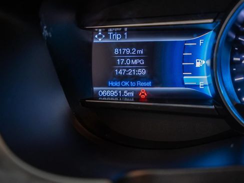Used 2017 Ford Explorer XLT w/ Equipment Group 202A AWD/4WD image 45