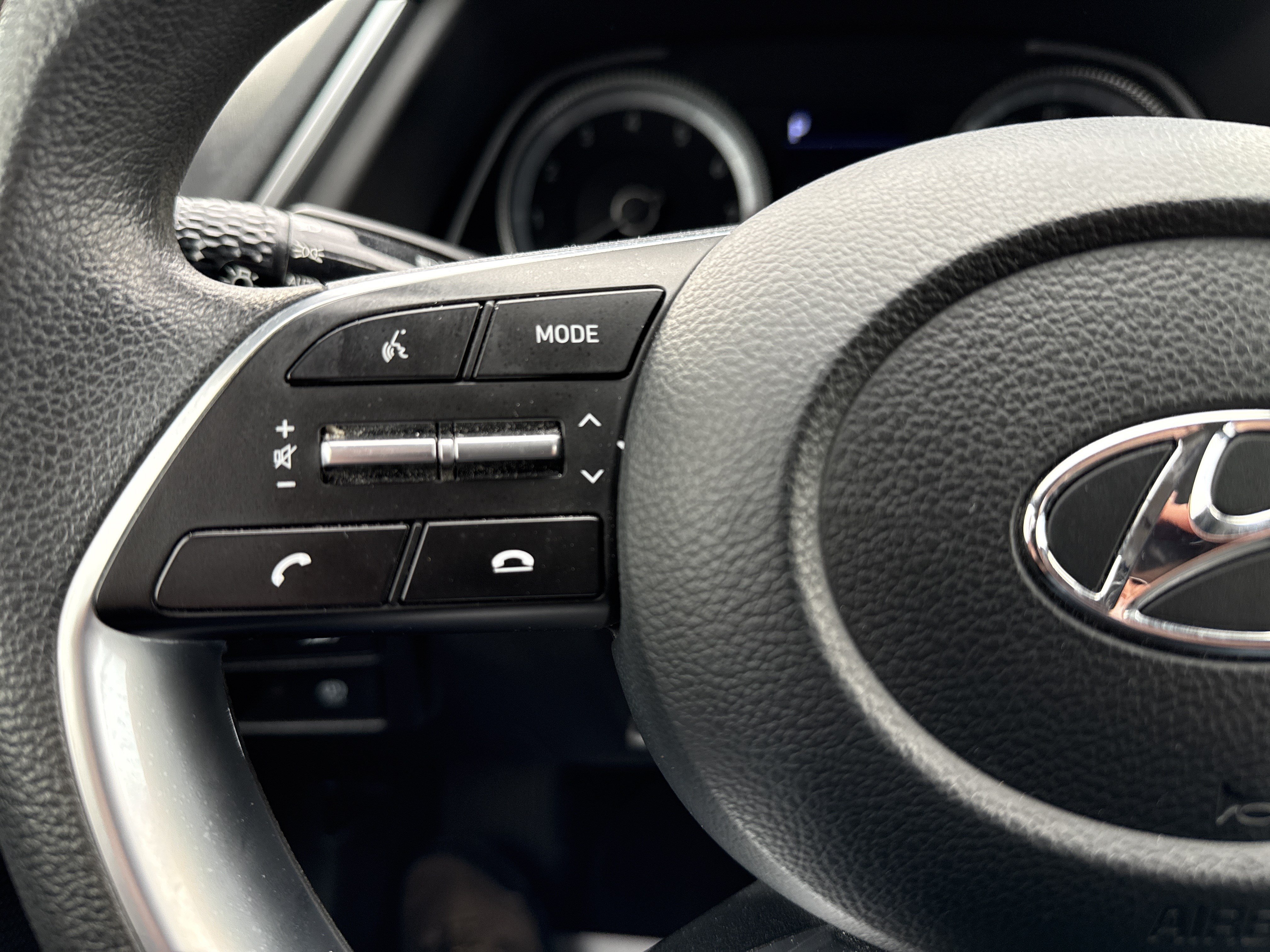 Used 2023 Hyundai Sonata SE FWD image 18