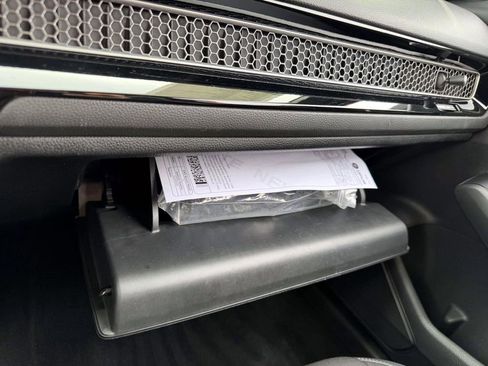 Used 2022 Honda Civic Sport image 29