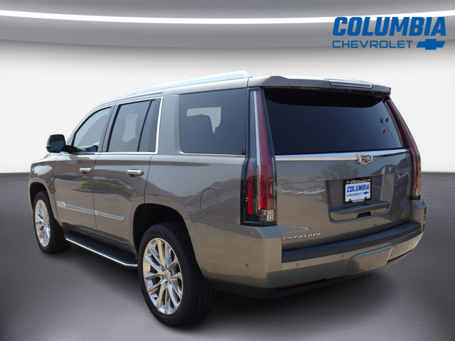 Used 2019 Cadillac Escalade Luxury AWD/4WD image 5