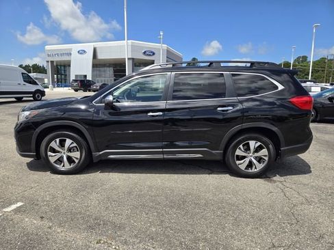 Used 2019 Subaru Ascent Touring AWD/4WD image 4