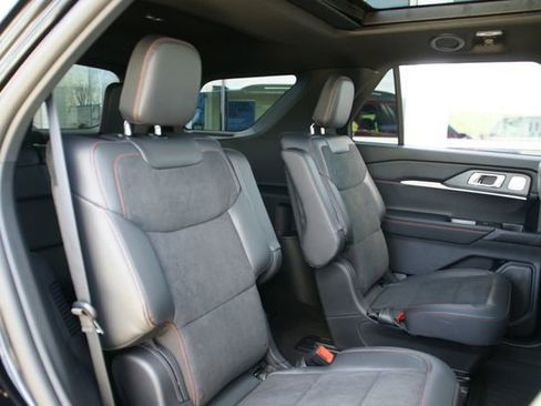 New 2026 Ford Explorer ST AWD/4WD image 38