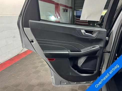 Used 2023 Ford Escape ST-Line image 13
