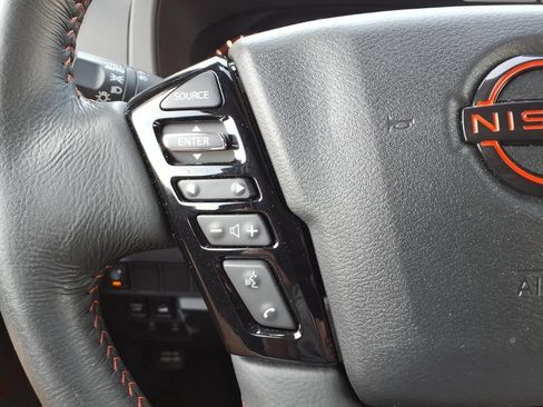 Used 2025 Nissan Frontier PRO-4X w/ Interior Protection Package AWD/4WD image 17
