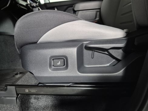 New 2025 Toyota Tacoma TRD Off-Road image 22