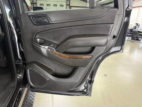 Used 2019 Chevrolet Tahoe LT AWD/4WD image 15