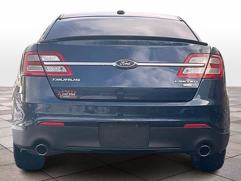 Used 2017 Ford Taurus Limited image 4