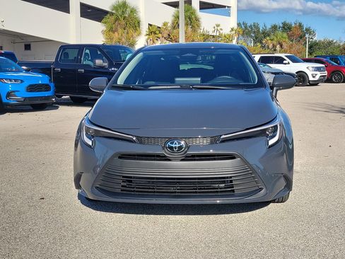 Used 2026 Toyota Corolla LE image 7