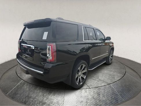Used 2018 GMC Yukon Denali w/ Open Road Package AWD/4WD image 2