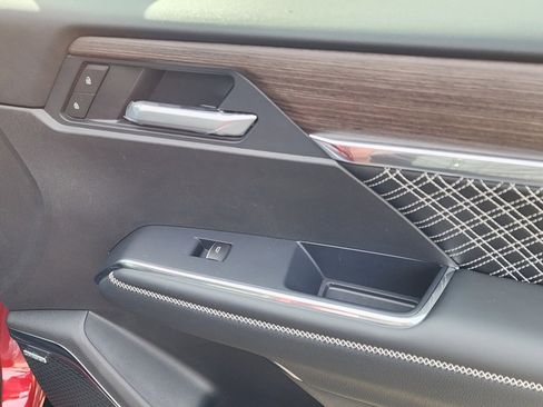 New 2026 GMC Acadia Denali w/ Super Cruise Package image 42