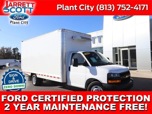 Used 2024 Chevrolet Express 3500 w/ Power Convenience Package RWD image 1