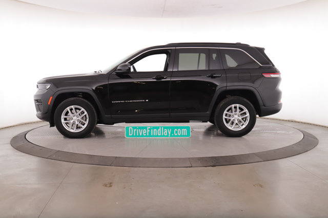 Used 2025 Jeep Grand Cherokee Laredo X AWD/4WD image 9